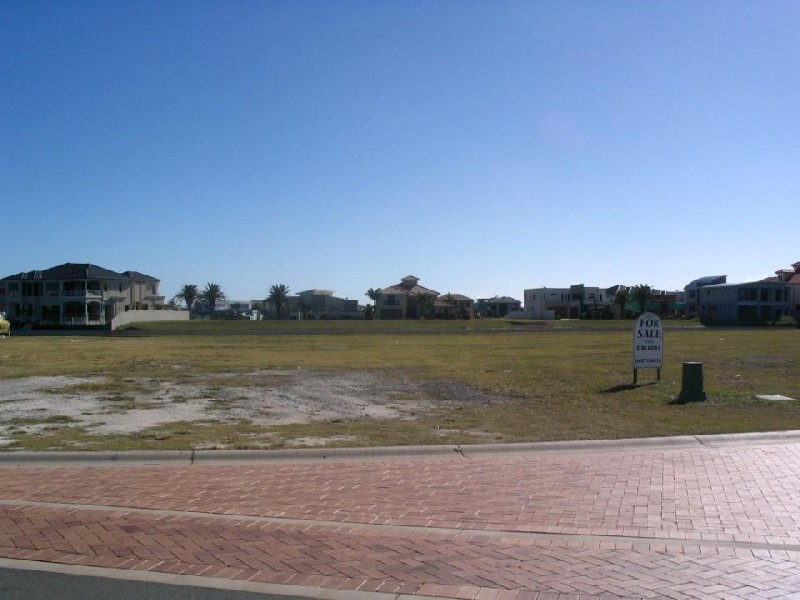 Paradise Point QLD 4216