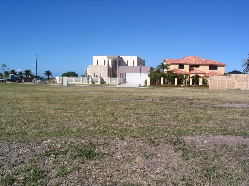 Paradise Point QLD 4216