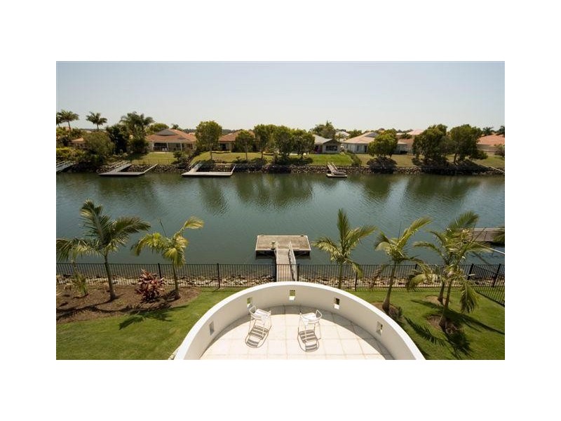 Hope Island QLD 4212