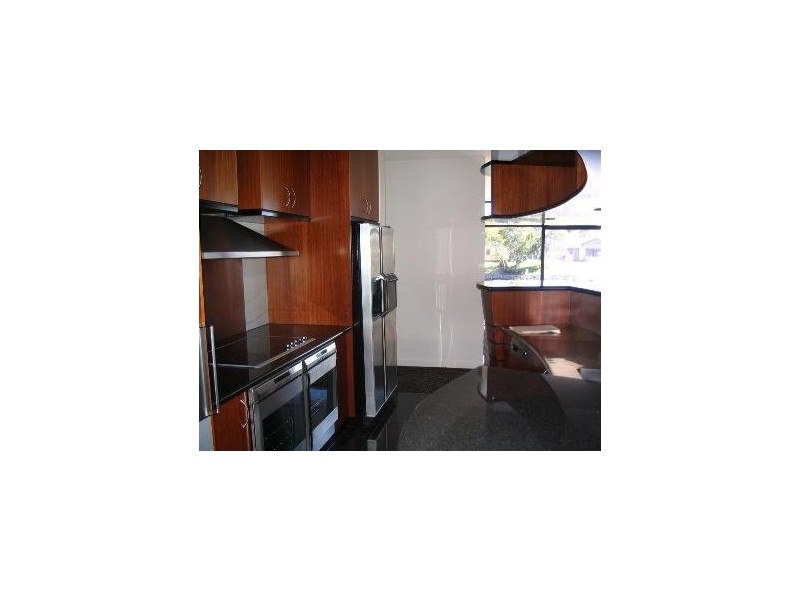 Hope Island QLD 4212