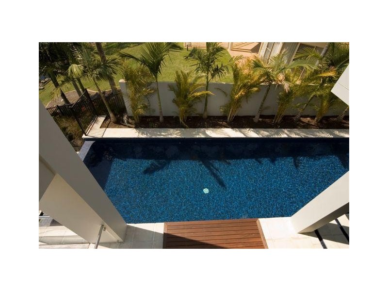 Hope Island QLD 4212