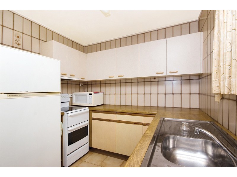 27 Nankeen Avenue, Paradise Point QLD 4216