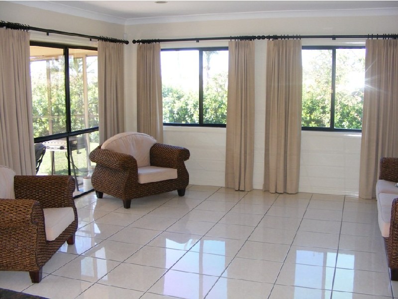 Hope Island QLD 4212