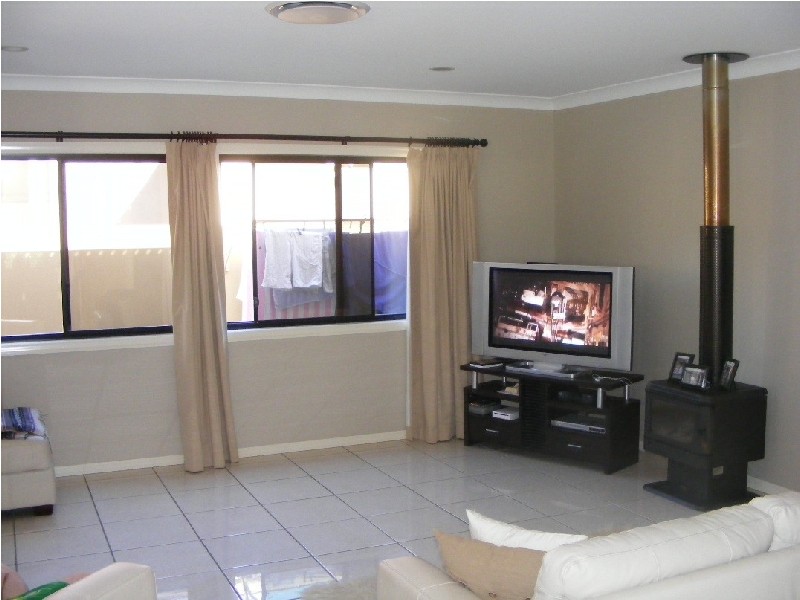 Hope Island QLD 4212