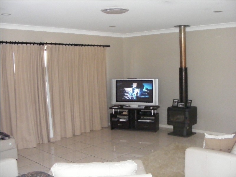 Hope Island QLD 4212