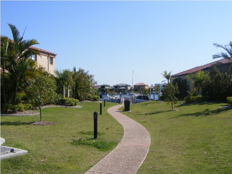 Hope Island QLD 4212