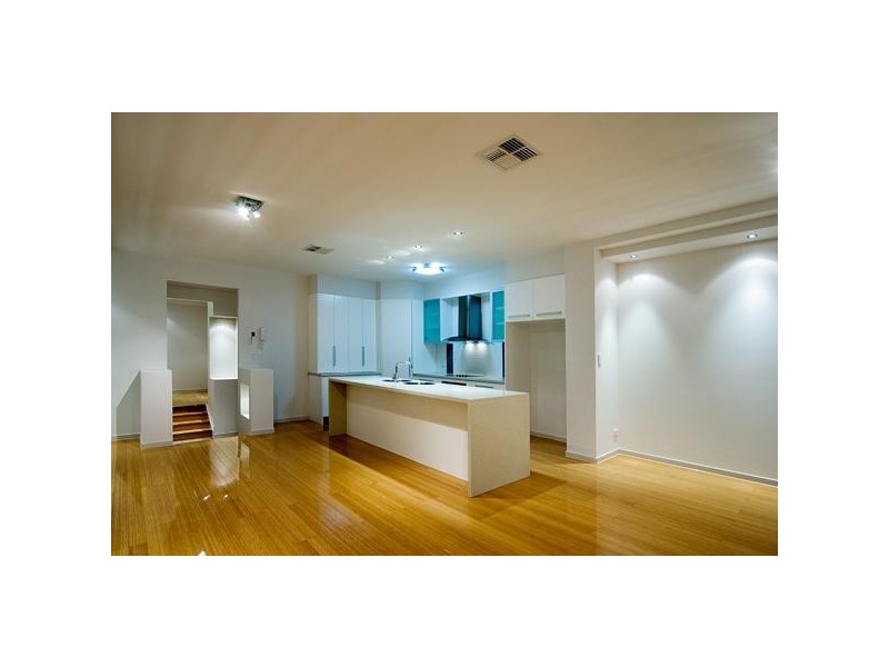 Paradise Point QLD 4216