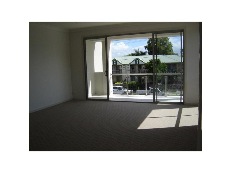 Paradise Point QLD 4216