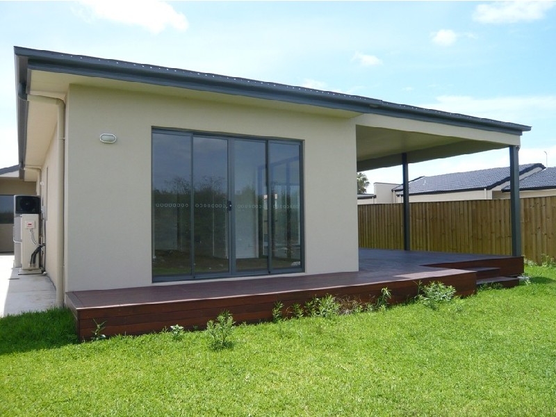 Hope Island QLD 4212