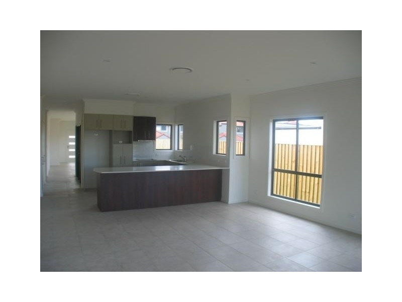 Hope Island QLD 4212