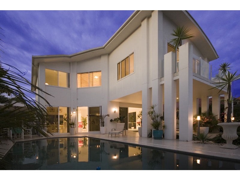 Hope Island QLD 4212