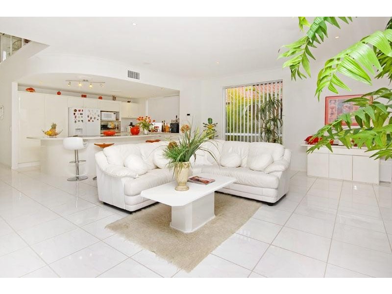 Hope Island QLD 4212