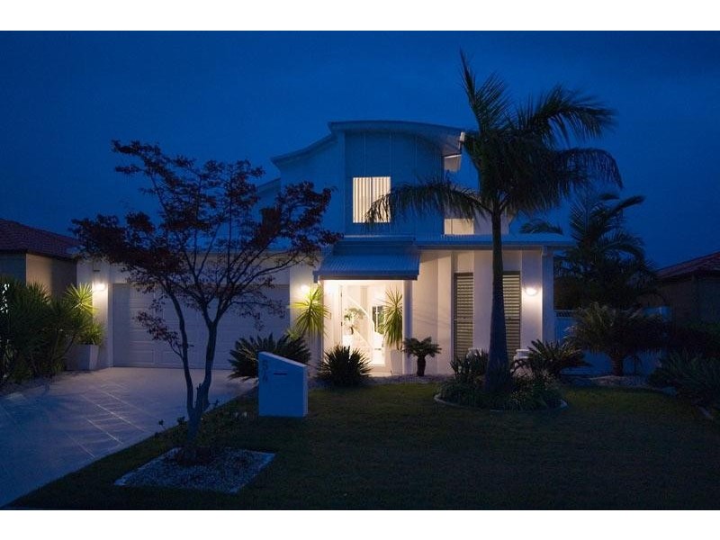 Hope Island QLD 4212