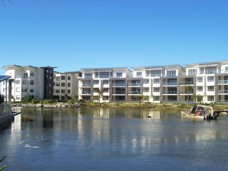 Hope Island QLD 4212