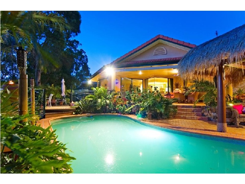 Hope Island QLD 4212