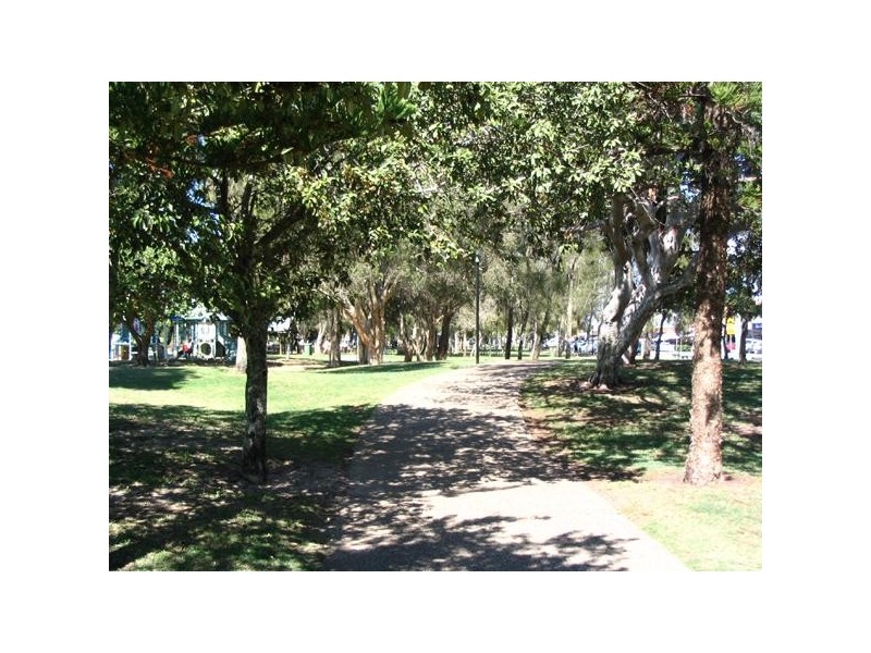 Paradise Point QLD 4216