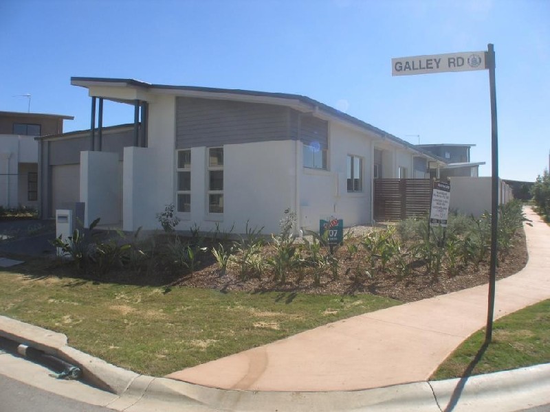 Hope Island QLD 4212