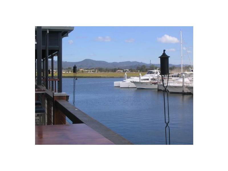 2558 Cressbrook Drive, Hope Island QLD 4212