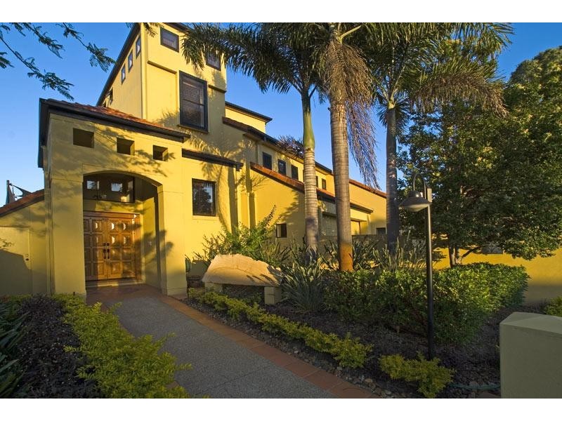 Runaway Bay QLD 4216