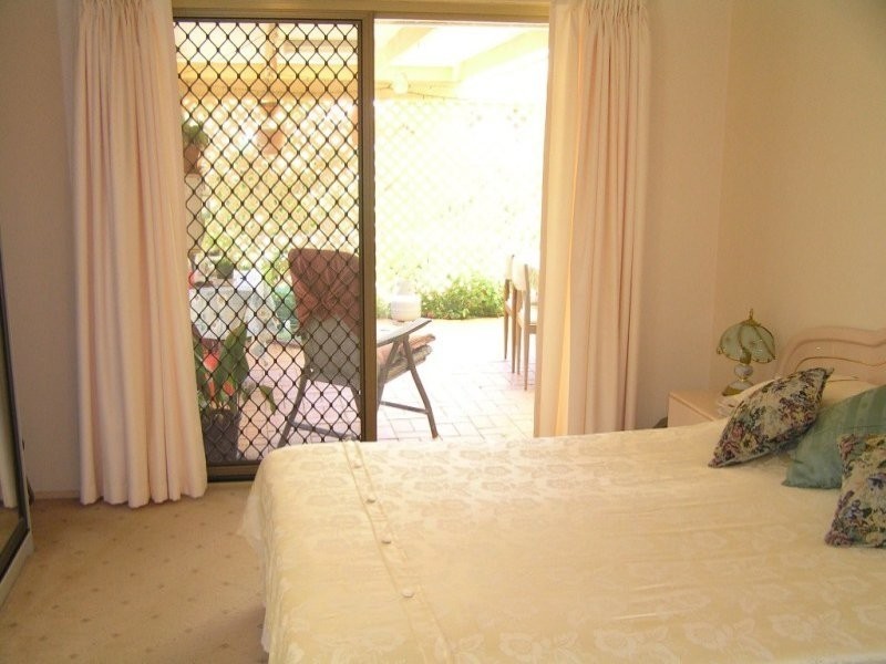 59 Lae Drive, Runaway Bay QLD 4216