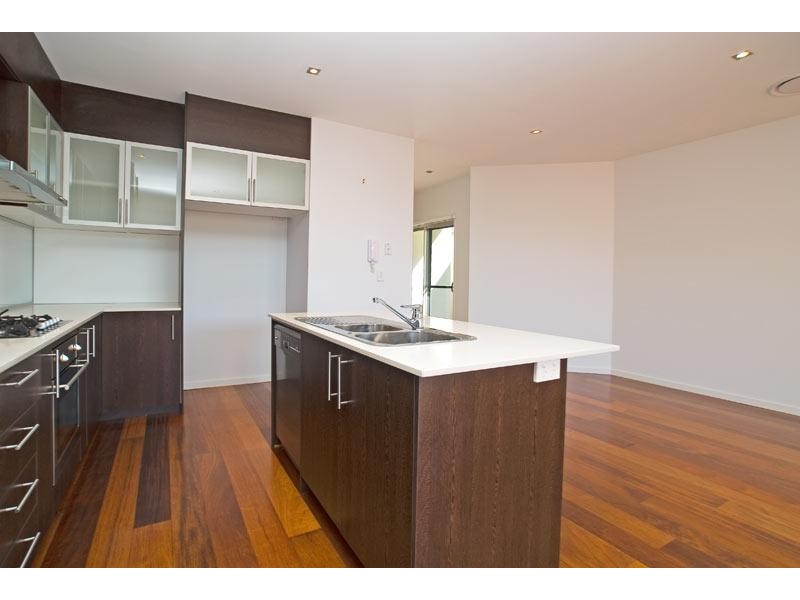 Paradise Point QLD 4216