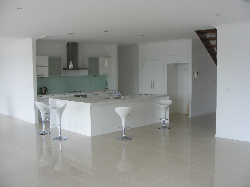 46 Calmwater Crescent, Hope Island QLD 4212