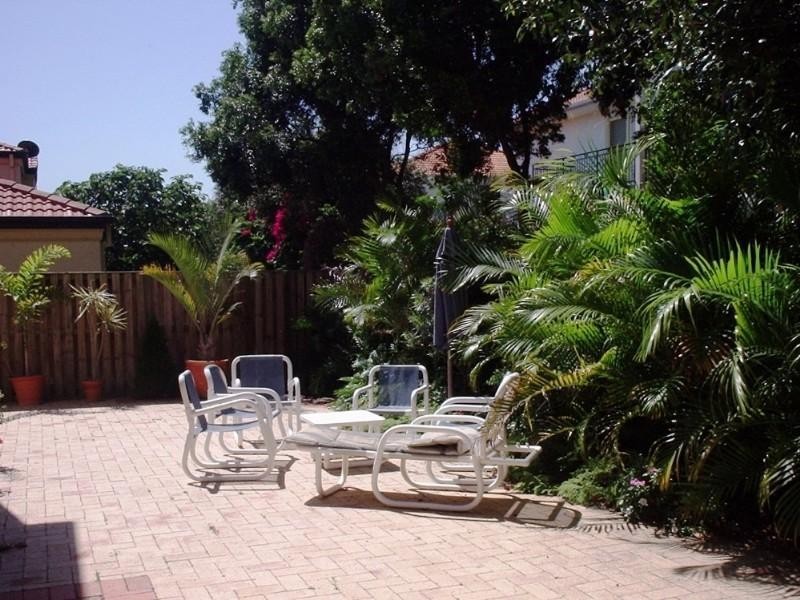 Hope Island QLD 4212