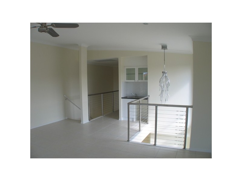 Paradise Point QLD 4216