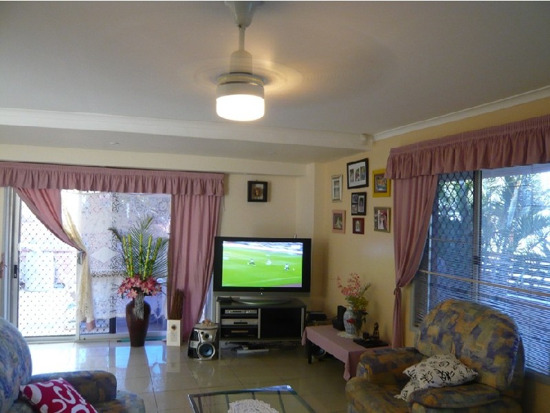 Paradise Point QLD 4216