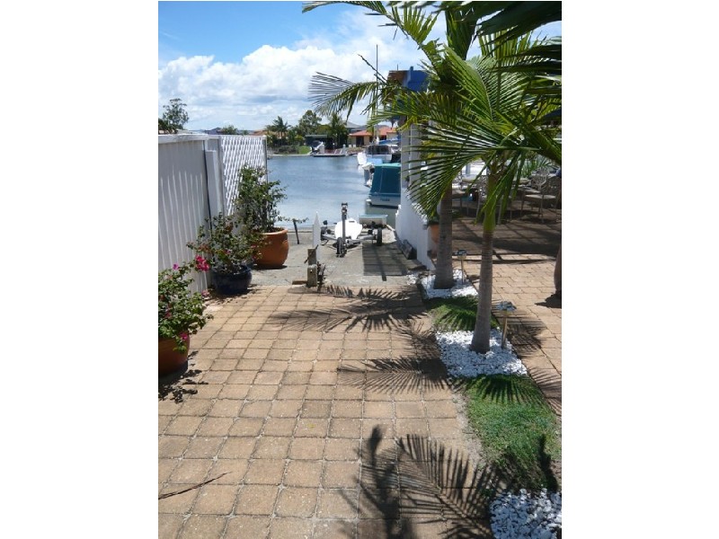Paradise Point QLD 4216