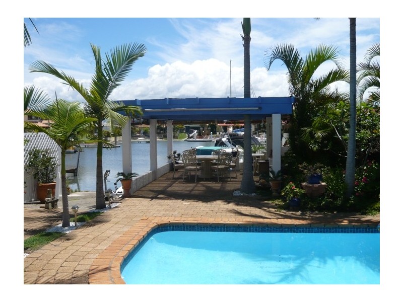 Paradise Point QLD 4216