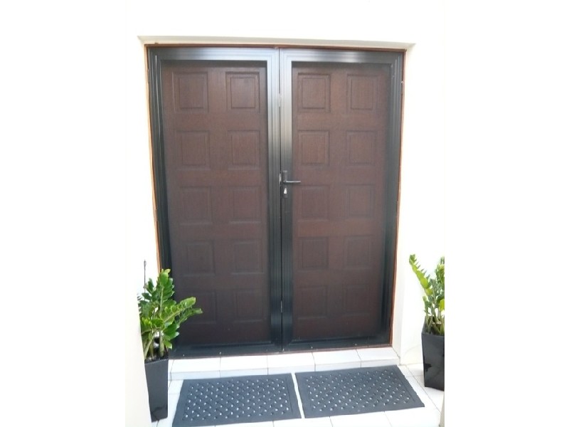 Hope Island QLD 4212