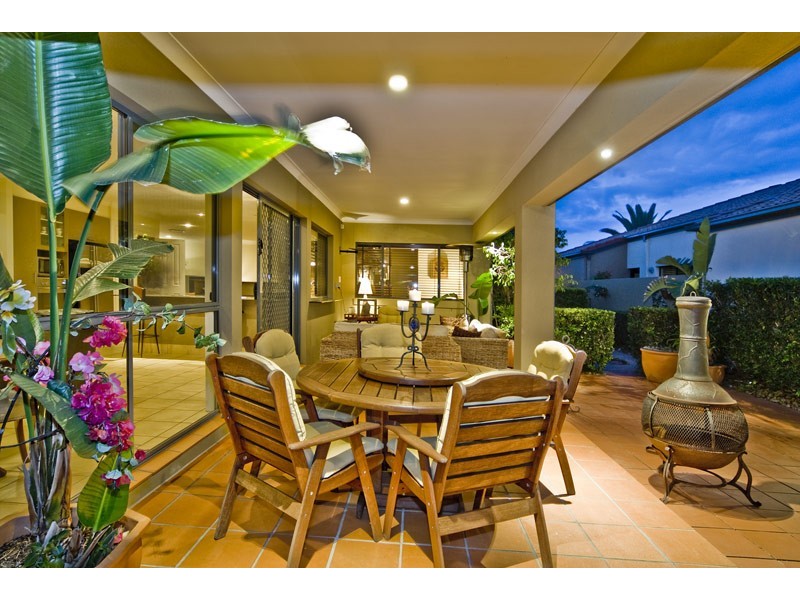 Hope Island QLD 4212