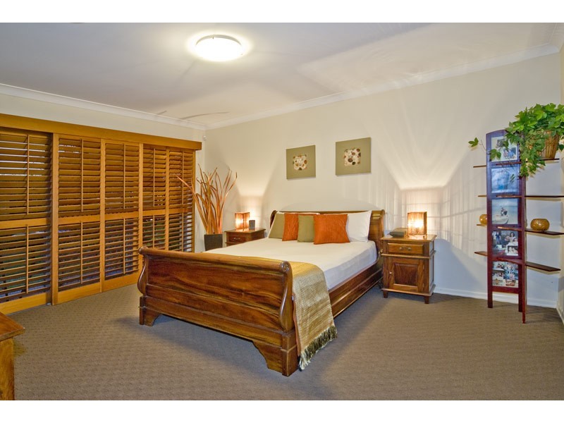 Hope Island QLD 4212