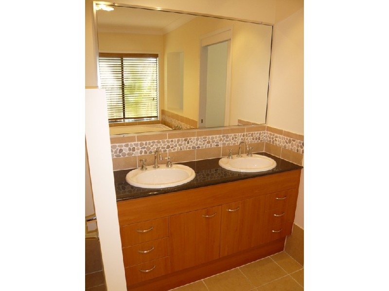 Monterey Keys QLD 4212