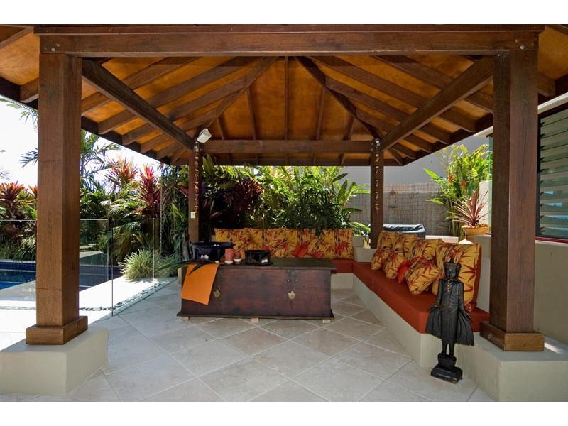 2164 Beaufort Way, Hope Island QLD 4212
