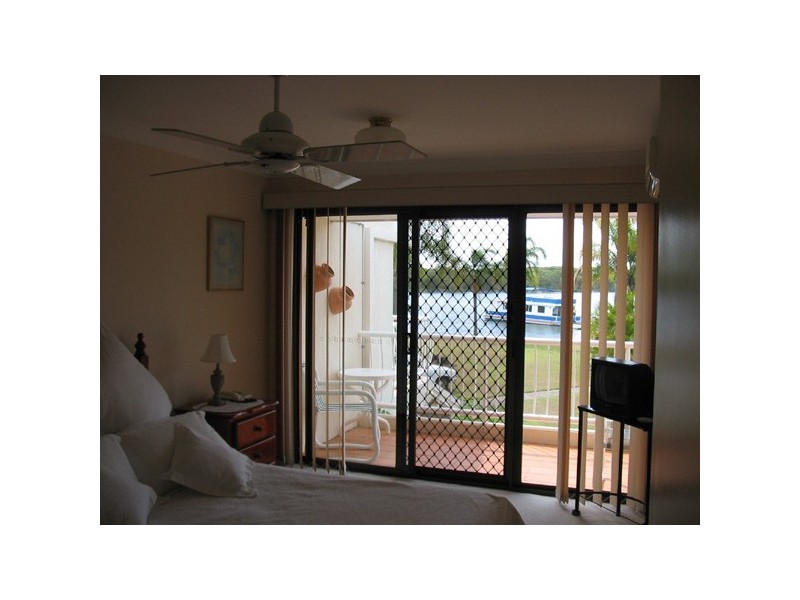 Hope Island QLD 4212