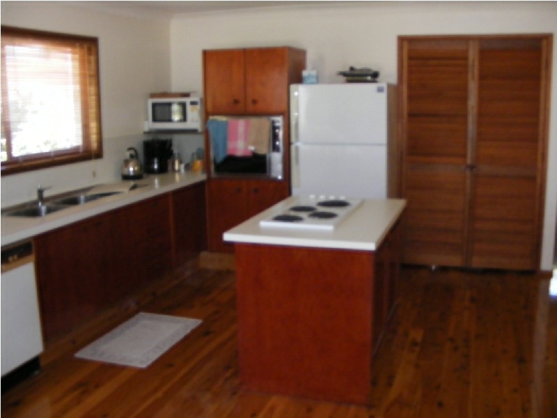 Paradise Point QLD 4216