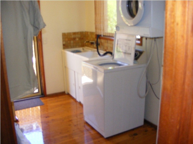 Paradise Point QLD 4216