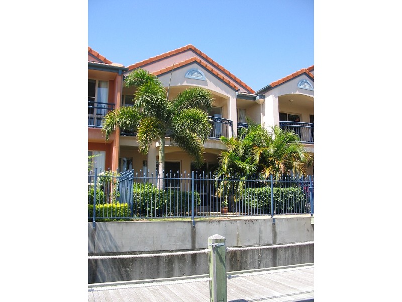 Hope Island QLD 4212