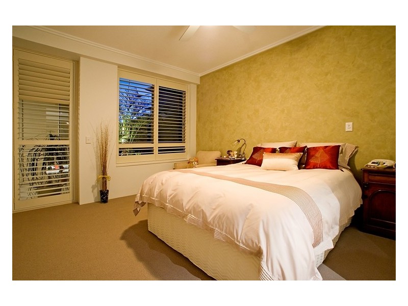 Hope Island QLD 4212