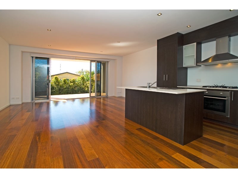 Paradise Point QLD 4216