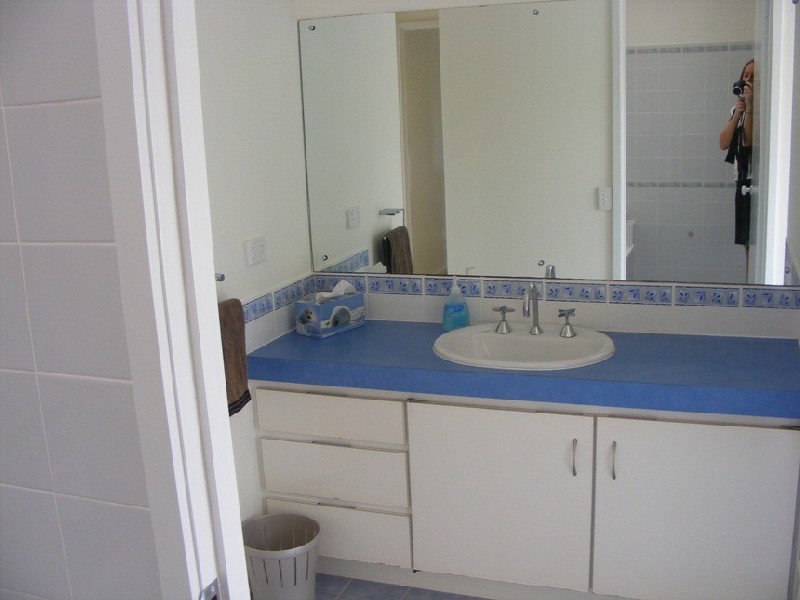 Paradise Point QLD 4216