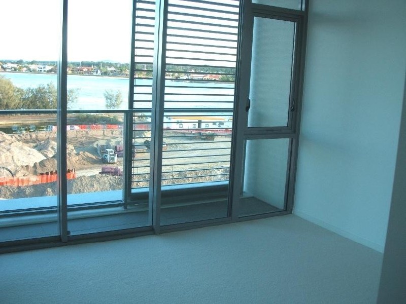 5402 Ephraim Island, Paradise Point QLD 4216