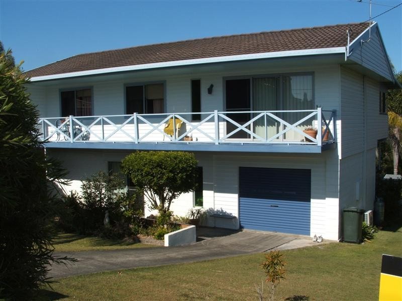 13 Currawong Crescent, South West Rocks NSW 2431