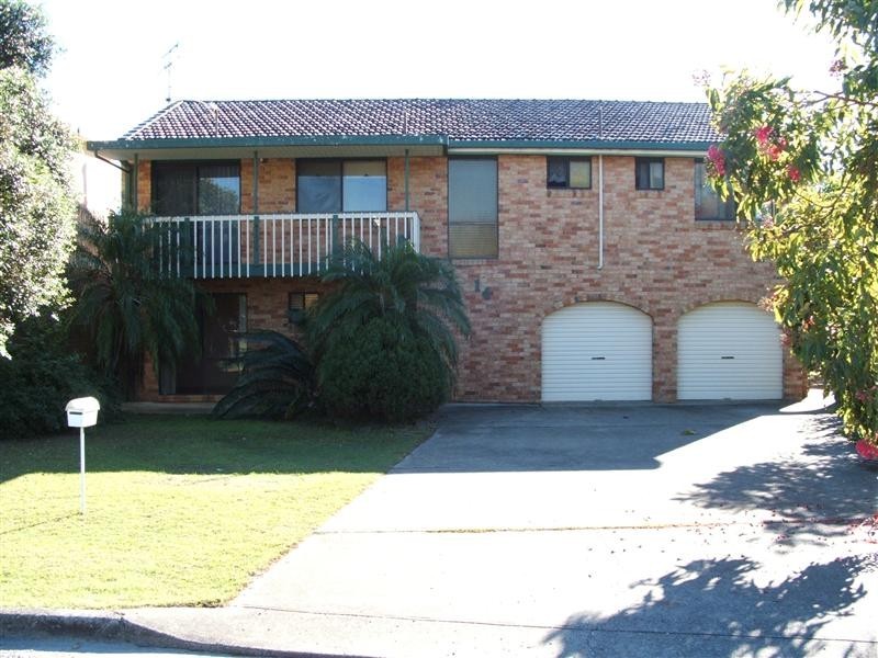 14 Goolagong Crescent, South West Rocks NSW 2431