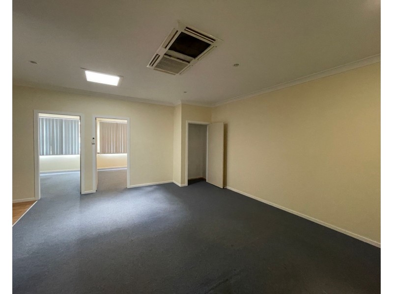 Suite 2/10-16 Pulteney Street, Taree NSW 2430