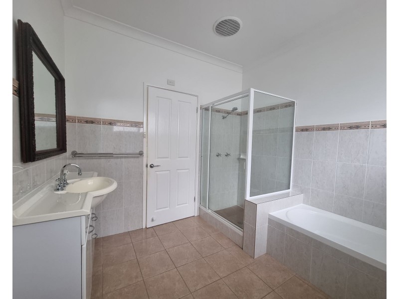 30 Ritchie Crescent, Taree NSW 2430