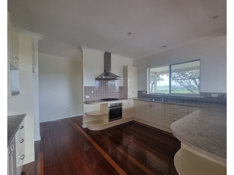 30 Ritchie Crescent, Taree NSW 2430