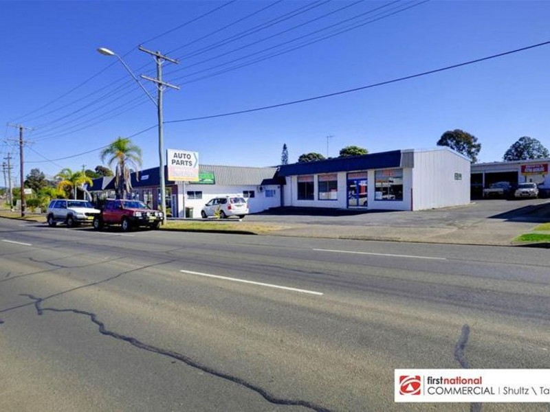 32 Beeton Parade, Taree NSW 2430